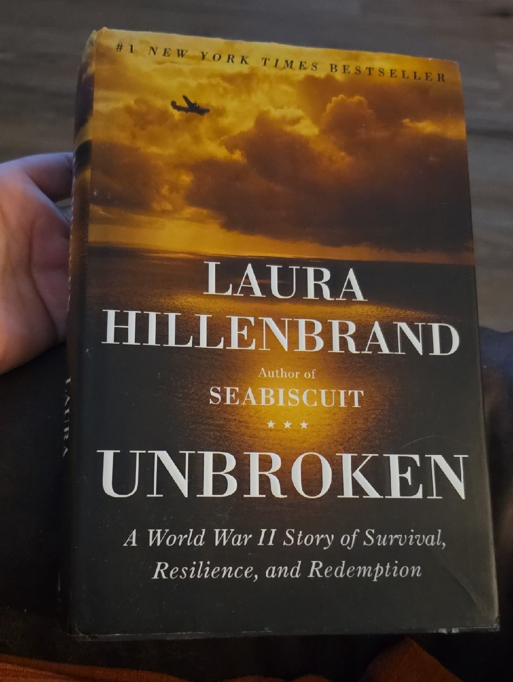 Unbroken by Laura Hillenbrand - Hardcover